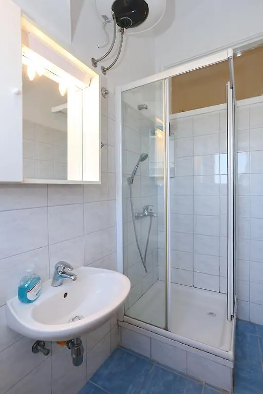 Apartments Maslina Božava