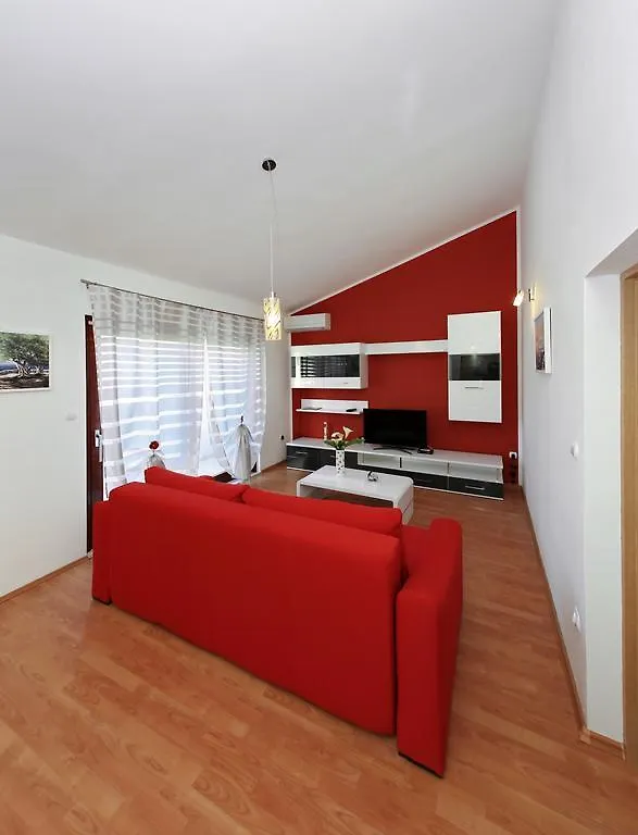 Apartments Maslina Božava 0*,  Croazia